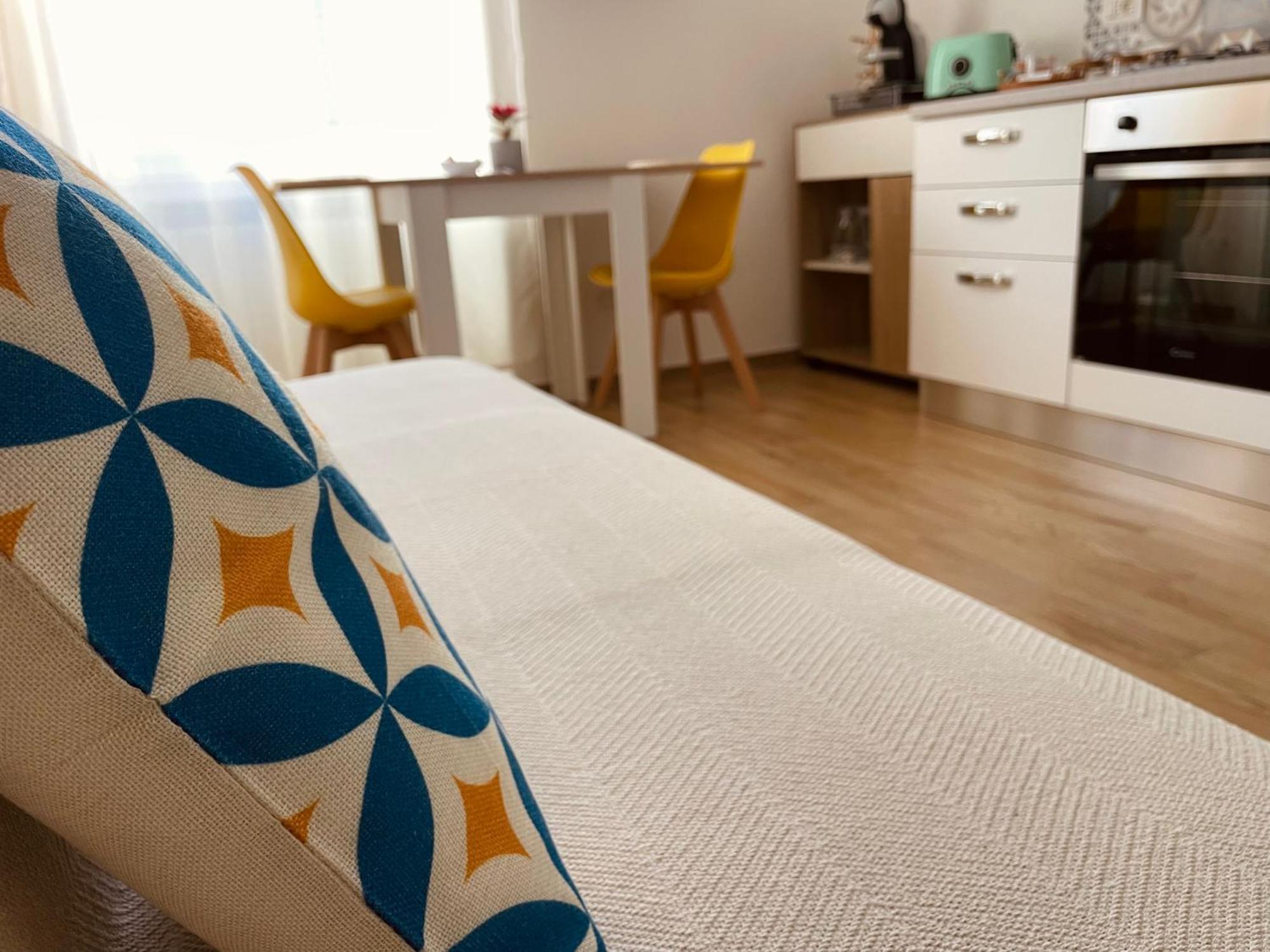 Cujo Apartment ลาสเปเซีย ภายนอก รูปภาพ
